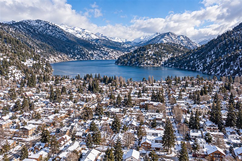 Transfer from San Martin de los Andes to Pucon and Temuco